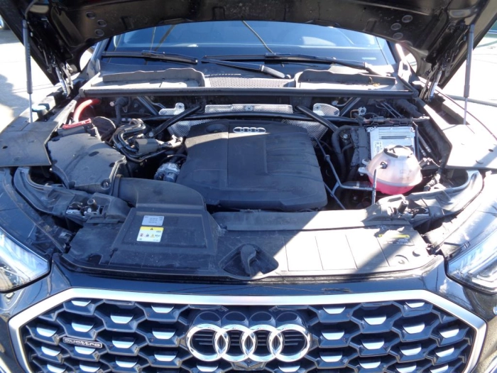 Audi Q5 Sportback  40 2.0 tdi mhev 12V S line quattro s-tronic