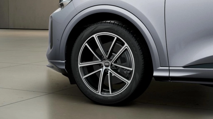 Audi Q5 Sportback   Sportback Business Advanced TDI quattro 150 kW S tronic