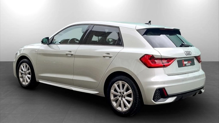 Audi A1 Sportback  25 1.0 tfsi S-Line S-Tronic