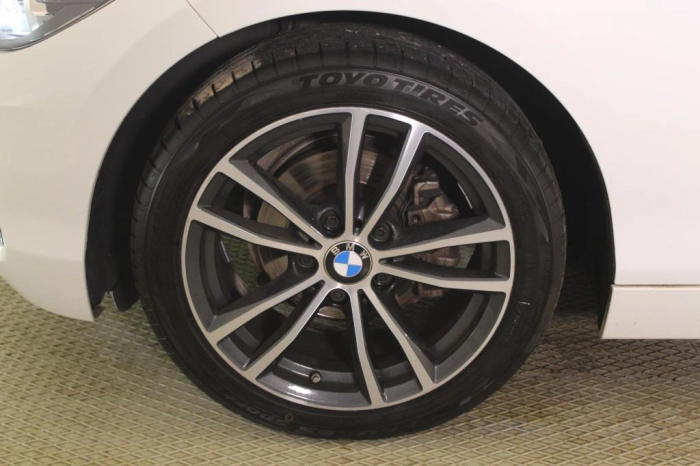 BMW Serie 116d Sport 5p my18