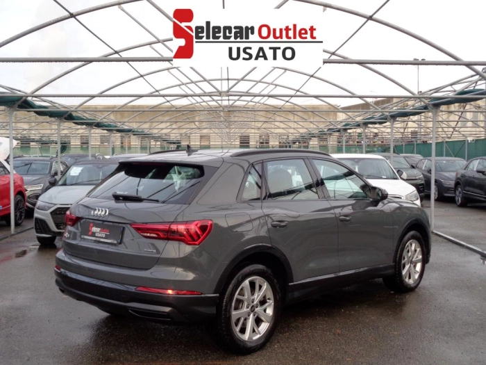 Audi Q3  40 2.0 tdi Business Advanced quattro 200cv s-tronic