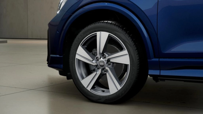 Audi Q2    S line edition 35 TFSI  110(150) kW(CV) S tronic