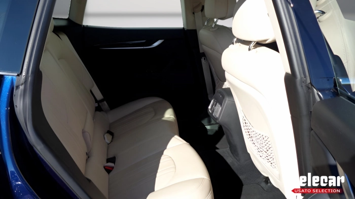 Maserati Levante 3.0 V6 Granlusso 350cv auto