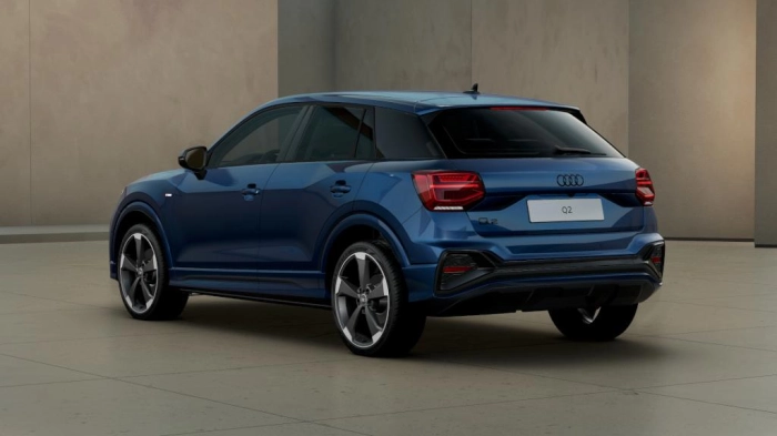Audi Q2    Identity Black 35 TDI  110(150) kW(CV) S tronic