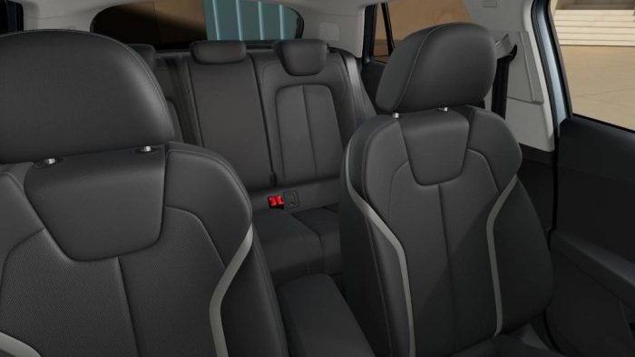 Audi Q2    Identity Black 35 TFSI  110(150) kW(CV) S tronic