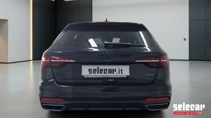 Audi A4 Avant  40 2.0 tdi mhev S line edition qu