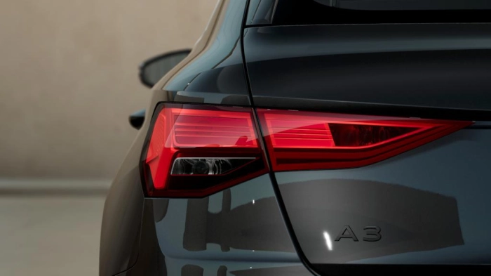 Audi A3 Sportback   Business Advanced TFSI  85 kW 6-marce