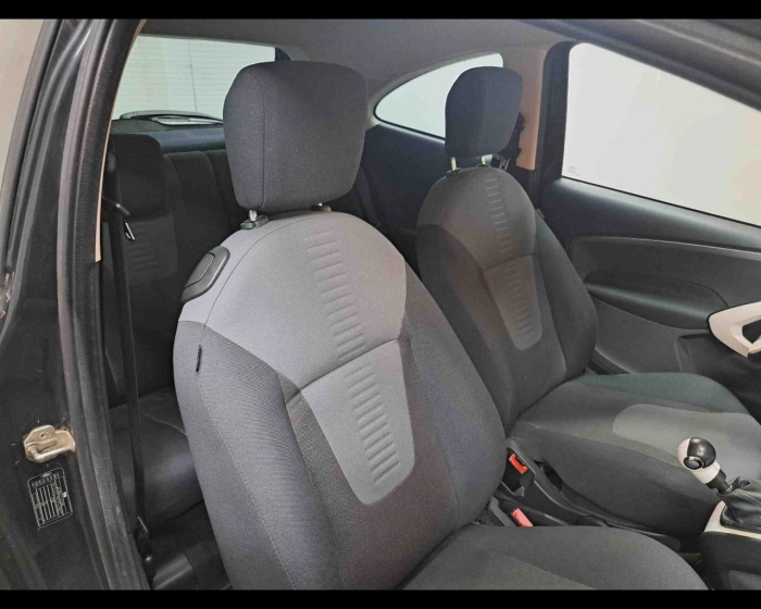 Ford Ka  1.2 Titanium + c/esp 69cv E6