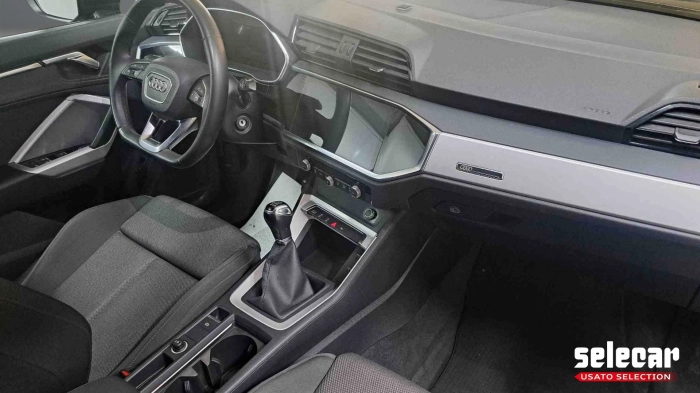 Audi Q3 Sportback  35 2.0 tdi S line edition