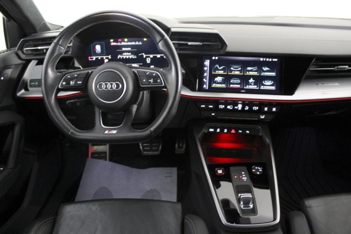 Audi S3  Sportback 2.0 tfsi quattro s-tronic