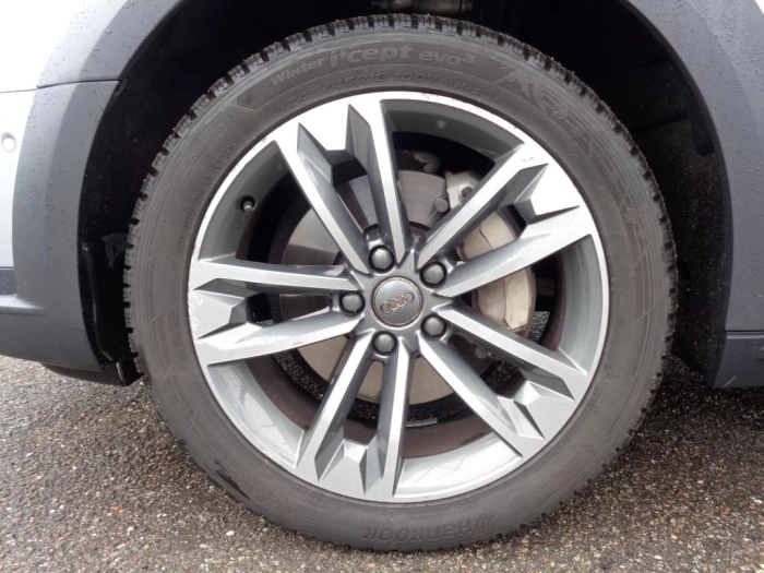 Audi A4  Allroad 2.0 tdi Business Evol