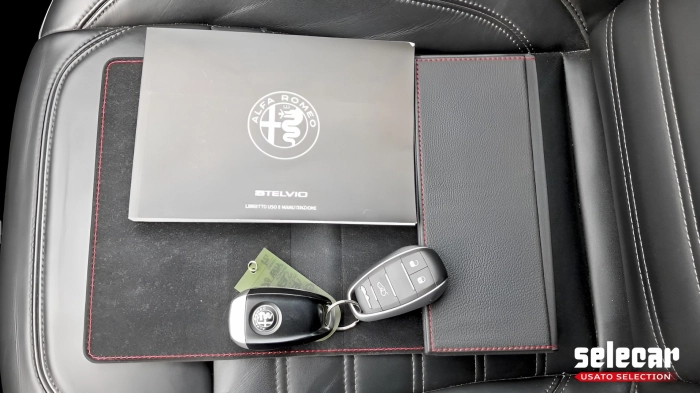 Alfa romeo Stelvio  2.2 t Veloce Ti Q4 210cv auto