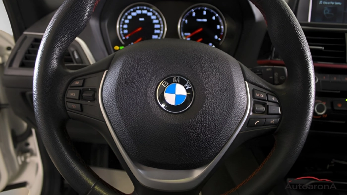 BMW Serie 116d Sport 5p my18