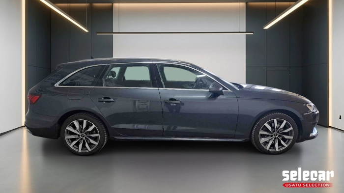 Audi A4 Avant  35 2.0 tdi mhev Business Advanced