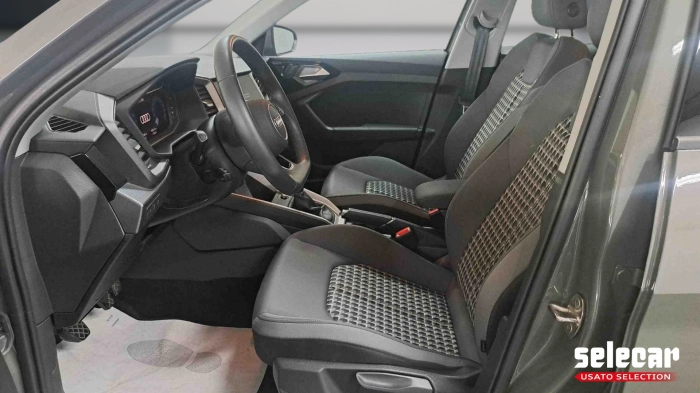 Audi A1 Allstreet  30 1.0 tfsi Admired 110c