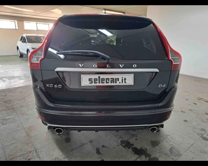 Volvo XC60  2.0 d4 R-design Kinetic 190cv geartronic