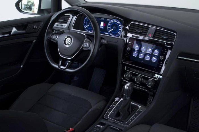 Volkswagen Golf  5p 1.6 tdi Executive 115cv dsg