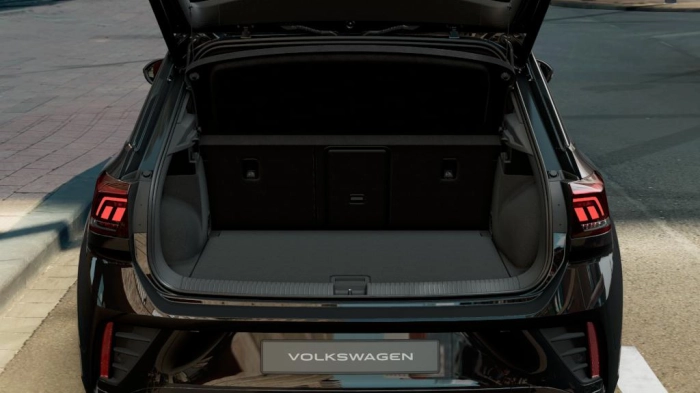 Volkswagen T-Roc  R-Line Plus 1.0 TSI 85 kW (115 CV) Manuale