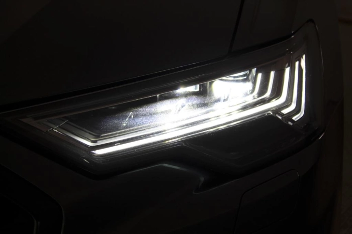 Audi A6 Avant  40 2.0 tdi mhev 12V S line edition quattro s-tronic