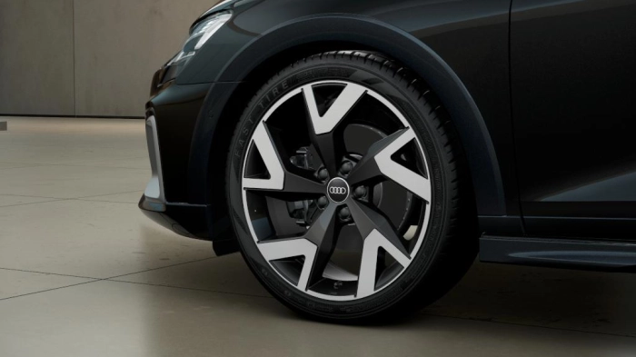 Audi A3 Allstreet   Identity Contrast TDI  110 kW S tronic