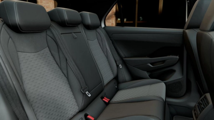 Volkswagen T-Roc Nuovo R-Line 1.5 eTSI ACT 110 kW (150 CV) DSG