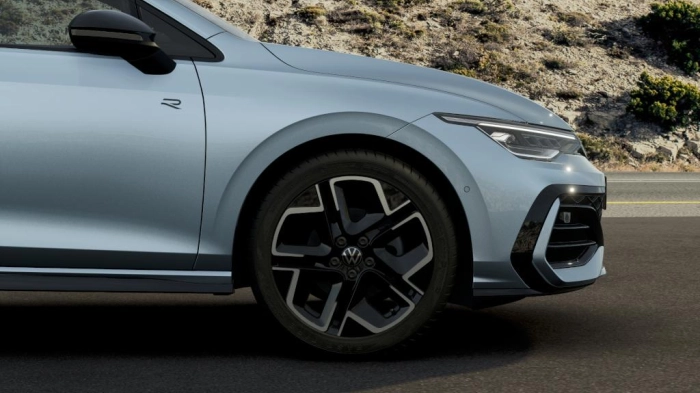 Volkswagen Golf Nuova  R-Line Plus 1.5 eTSI ACT 110 kW (150 CV) DSG