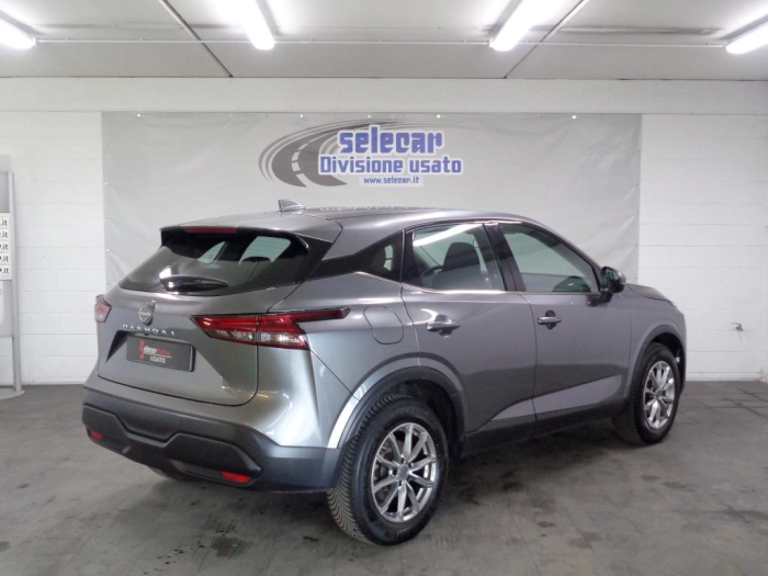 Nissan Qashqai  1.3 mhev Business 2wd 158cv xtron