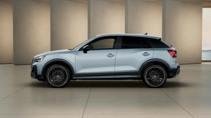 Audi Q2    Identity Black 35 TFSI  110(150) kW(CV) S tronic