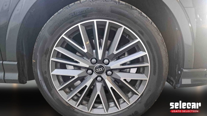 Audi Q3 Sportback  35 2.0 tdi S line edition