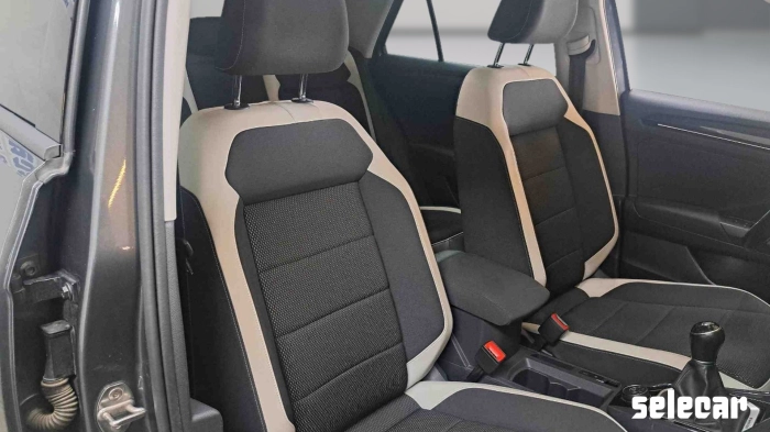 Volkswagen T-Roc  2.0 tdi Advanced 4motion