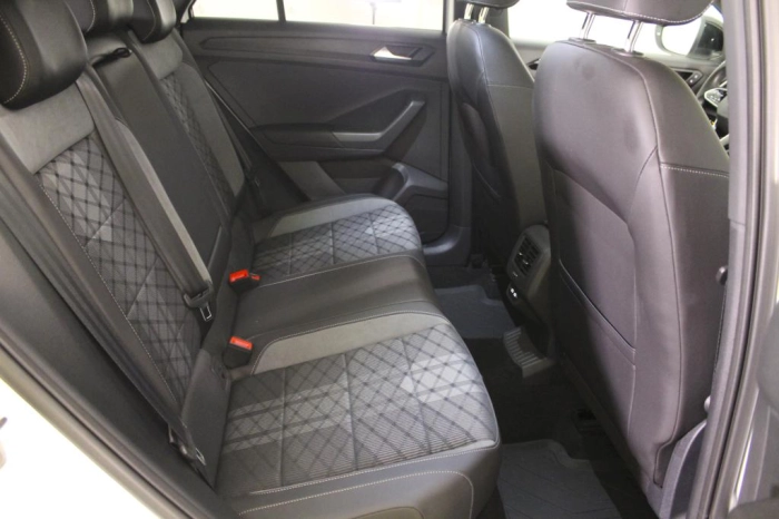 Volkswagen T-Roc  2022 -  1.5 tsi R-Line dsg