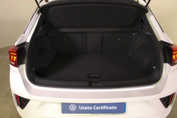 Volkswagen T-Roc  2022 -  1.5 tsi R-Line dsg