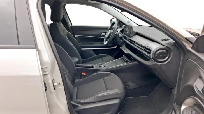 Jeep Avenger 1.2 turbo e-hybrid Summit fwd 100cv edct6