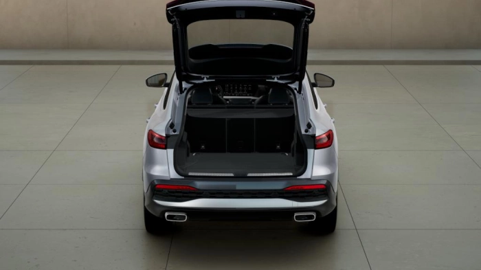 Audi Q5 Sportback   Sportback Business Advanced TFSI quattro 150 kW S tronic