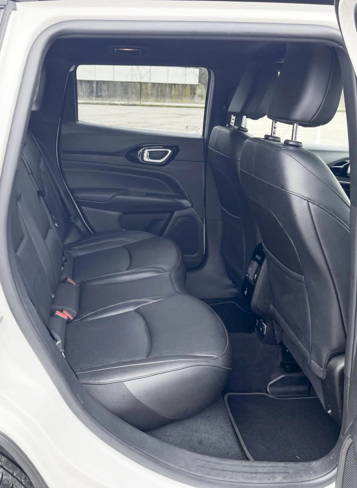 Jeep Compass  1.3 turbo t4 80 Anniversario 2wd 1