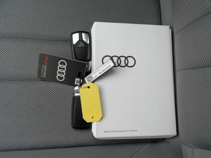 Audi A4 Avant  35 2.0 tdi mhev Business Advanced