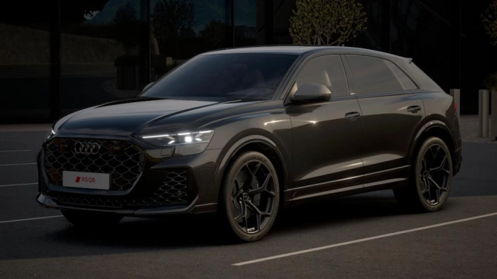 Audi RS Q8  RS  performance    471 kW tiptronic