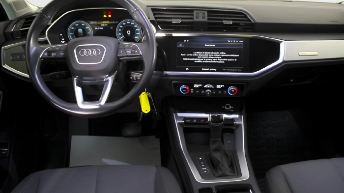 Audi Q3 Sportback  45 1.4 tfsi e Business Pl