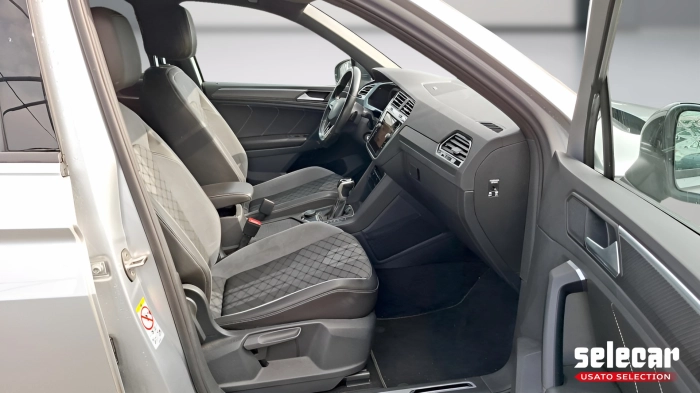 Volkswagen Tiguan  2.0 tdi R-Line 4motion 150cv dsg