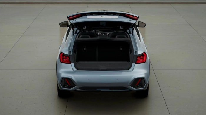 Audi A1 Allstreet   Identity Contrast 30 TFSI  85(116) kW(CV) 6-marce