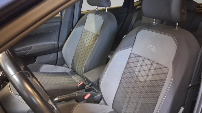 Volkswagen Polo  1.0 tsi R-Line 95cv