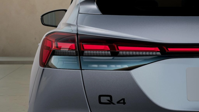 Audi Q4 Sportback   S line edition 45 e-tron  210,00 kW