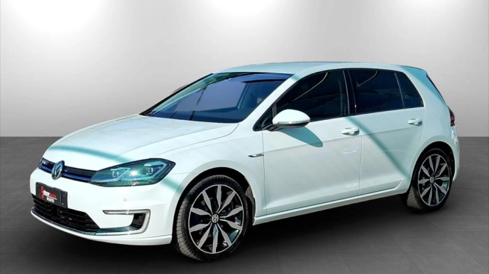 Volkswagen Golf e- 5p