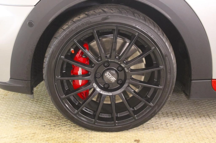 MINI IV   -  Cabrio 2.0 JCW JCW auto