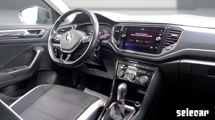 Volkswagen T-Roc  1.5 tsi Advanced dsg