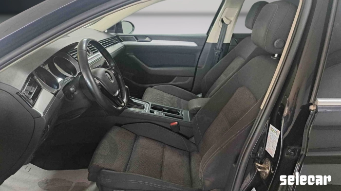 Volkswagen Passat  Variant 2.0 tdi Business 150cv dsg 7m
