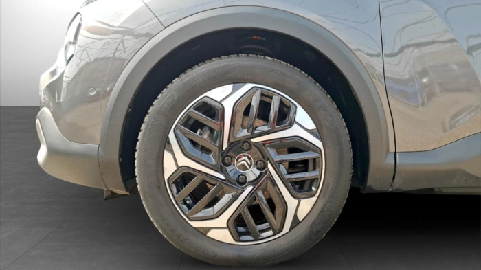 Citroen C4  1.5 bluehdi Shine s&s 130cv eat8