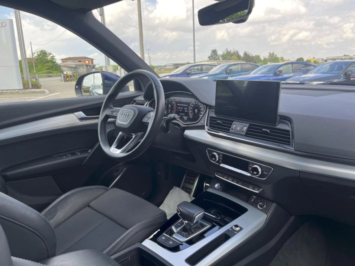 Audi Q5 Sportback   Sportback S line plus 35 TDI  120(163) kW(CV) S tronic
