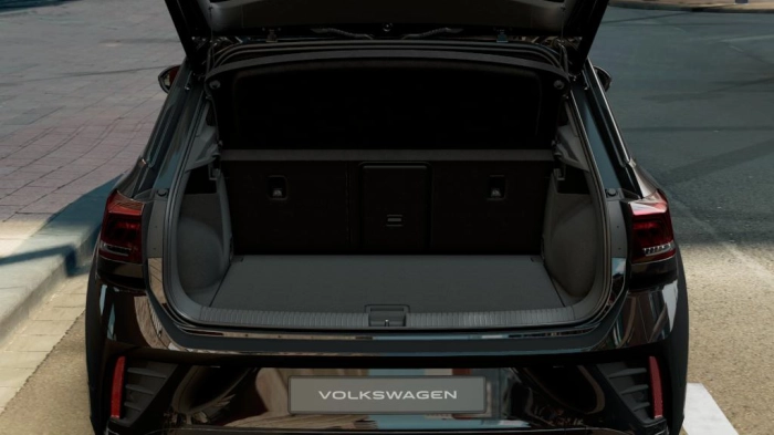 Volkswagen T-Roc  R-Line Plus 1.0 TSI 85 kW (115 CV) Manuale