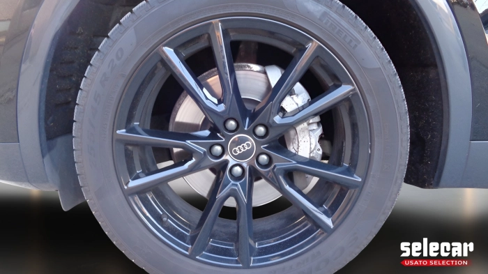 Audi Q5  35 2.0 tdi mhev 12V Business Advanced s-tron